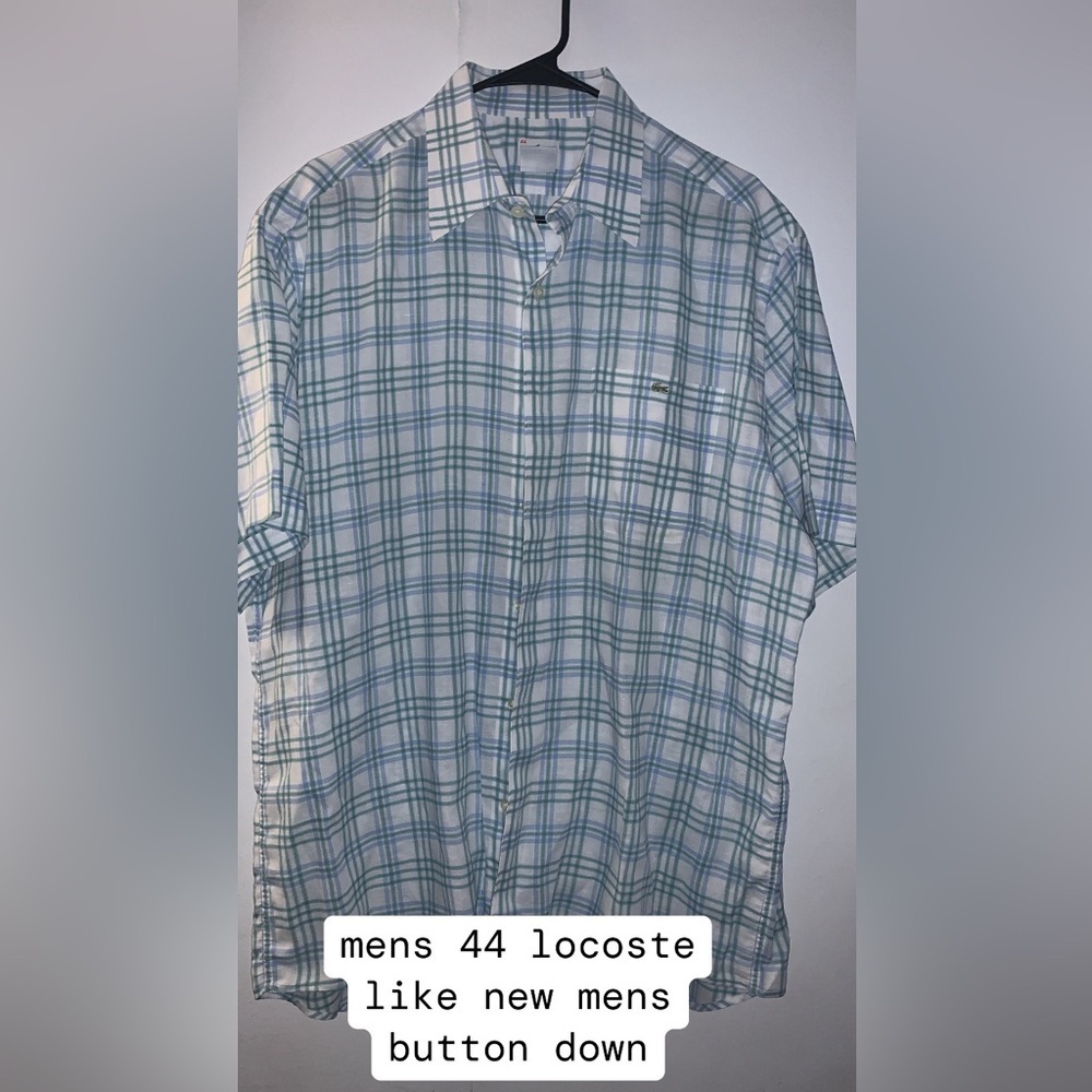 Mens size 44 Locoste buttondown like new